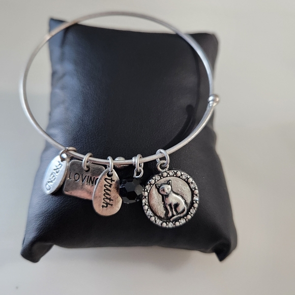 KIS Friend Silver-Tone Charm Bracelet - Picture 3 of 7